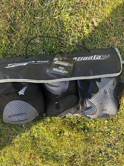 Product image 1 of 4