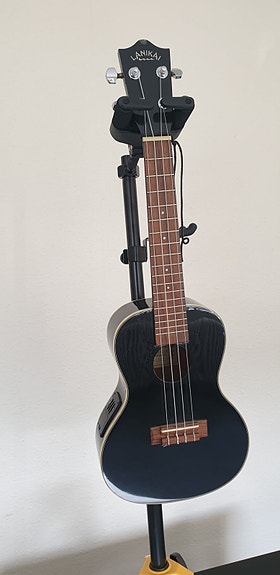 Product image 1 of 8