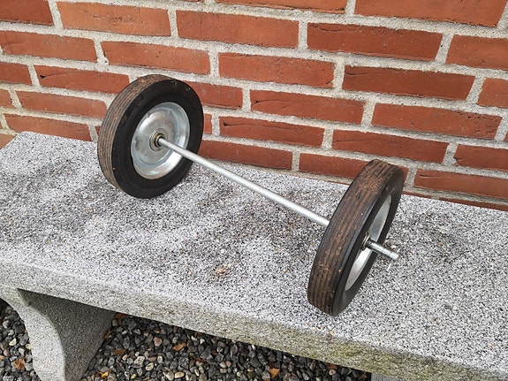 Product image 1 of 3