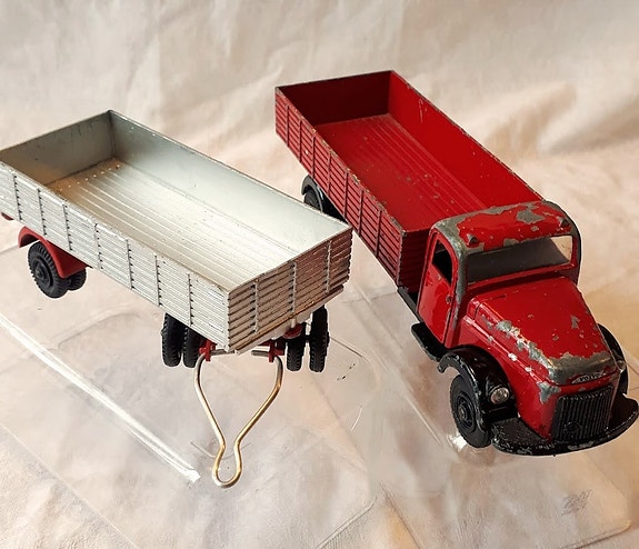 Product image 1 of 7