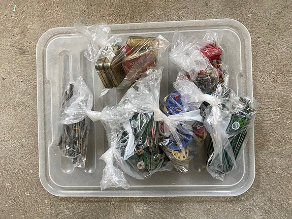 Product image 3 of 6