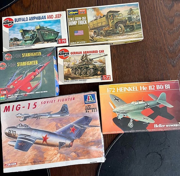 Product image 1 of 7