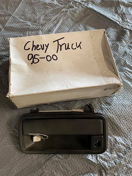 Product image 1 of 3