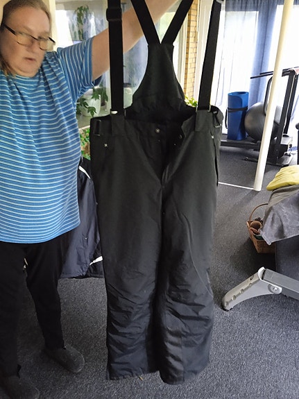 Product image 1 of 3