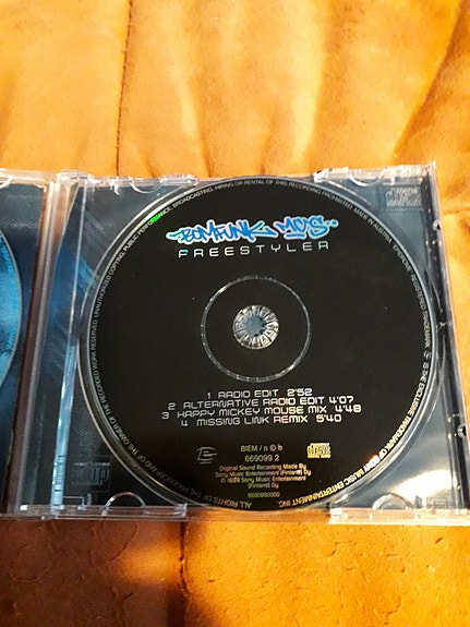 Product image 2 of 2