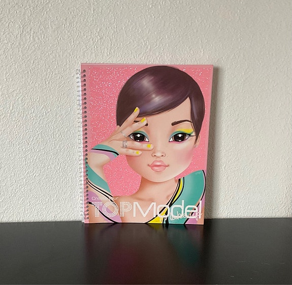 Product image 1 of 3