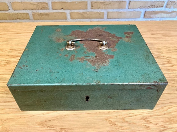 Product image 1 of 6