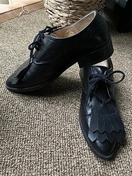 Product image 1 of 8