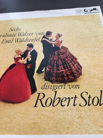 Product image 1 of 2