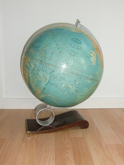 Product image 1 of 4