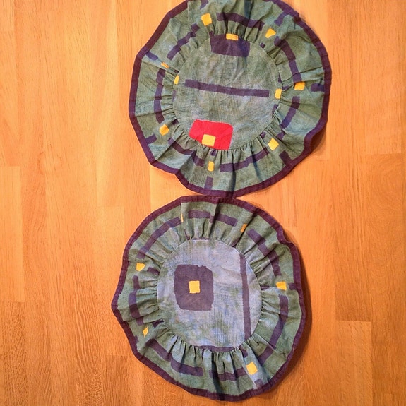 Product image 1 of 3