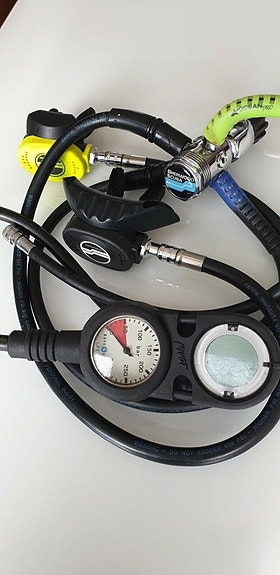 Product image 1 of 8