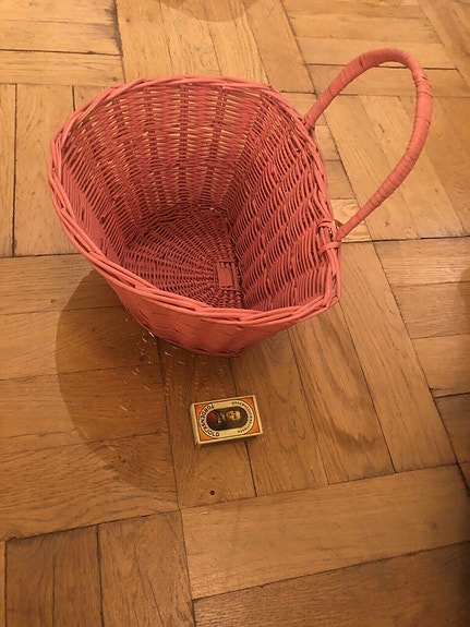 Product image 1 of 8