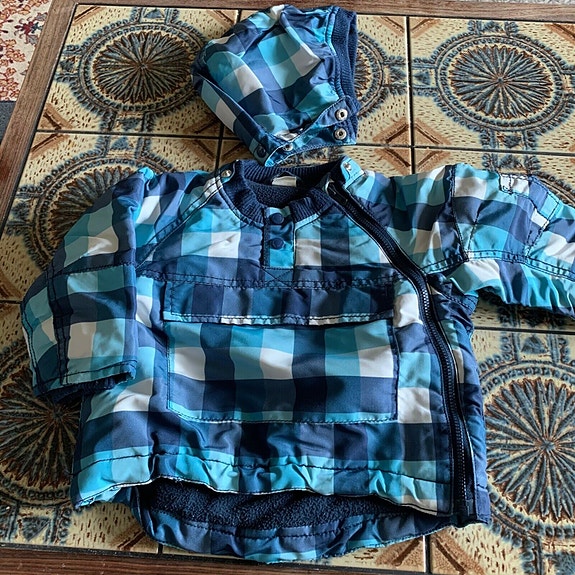 Product image 1 of 3