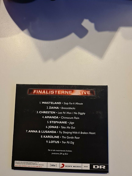 Product image 2 of 2