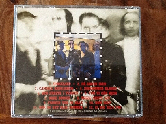 Product image 2 of 2