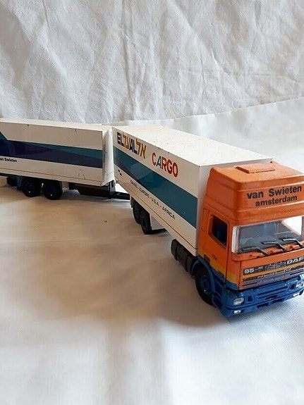 Product image 1 of 6