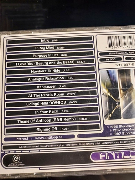 Product image 2 of 2