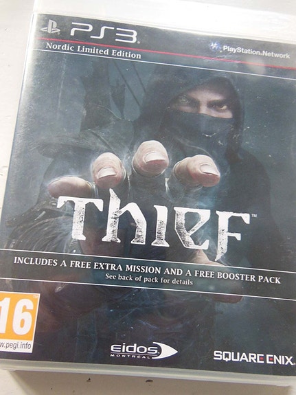 Product image 1 of 3