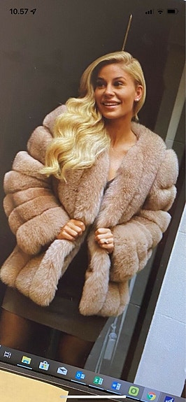 Product image 1 of 8