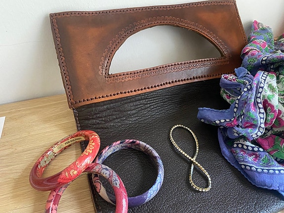 Product image 1 of 6