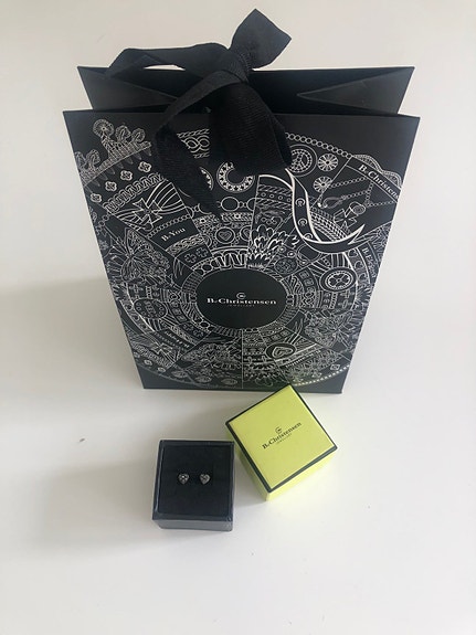 Product image 1 of 8