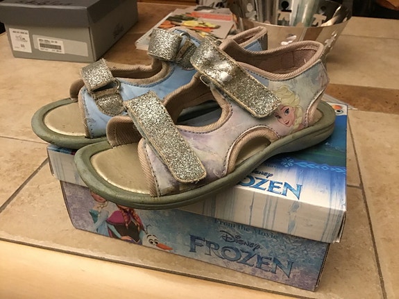 Product image 1 of 5