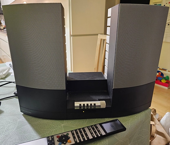 Product image 1 of 2