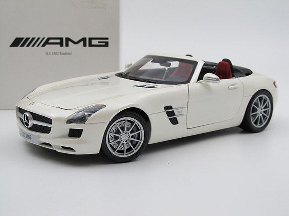 Product image 1 of 8