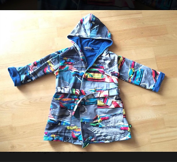 Product image 1 of 2