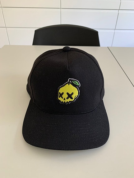 Product image 1 of 2