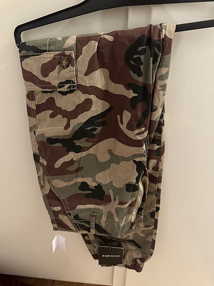 Product image 1 of 6