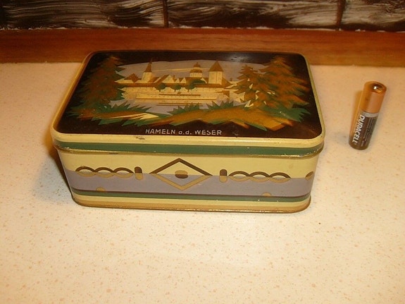 Product image 1 of 2