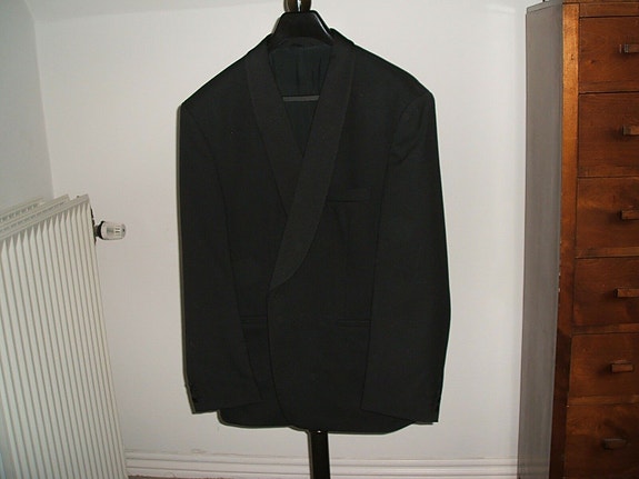 Product image 1 of 3