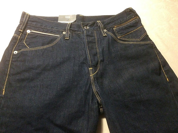 Product image 1 of 8