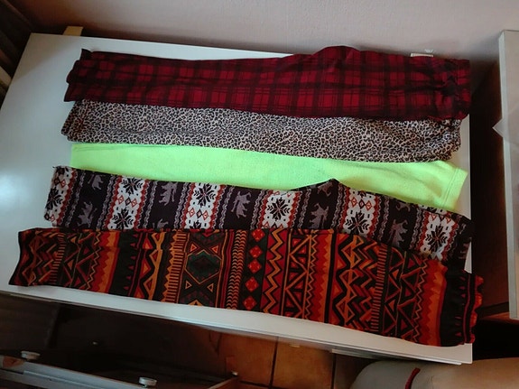 Product image 1 of 4