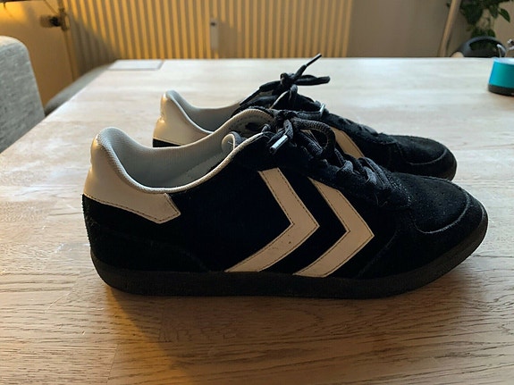 Product image 1 of 4