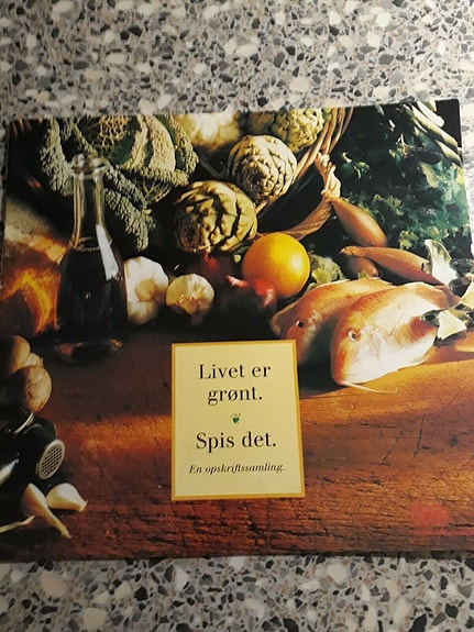 Product image 1 of 8