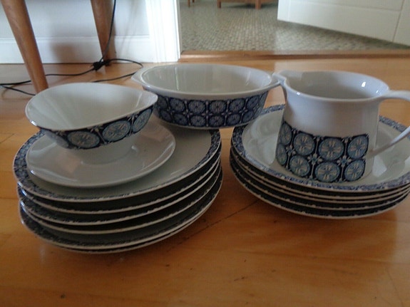 Product image 1 of 8