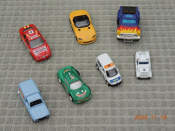 Product image 1 of 2