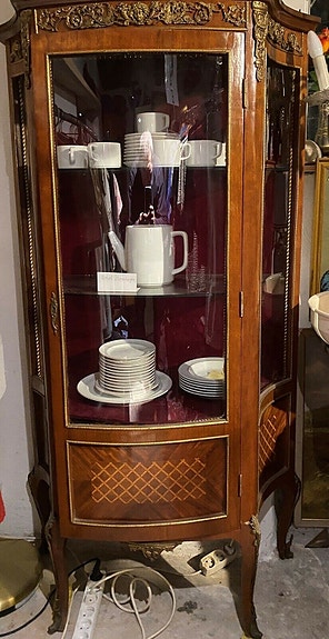 Product image 1 of 4