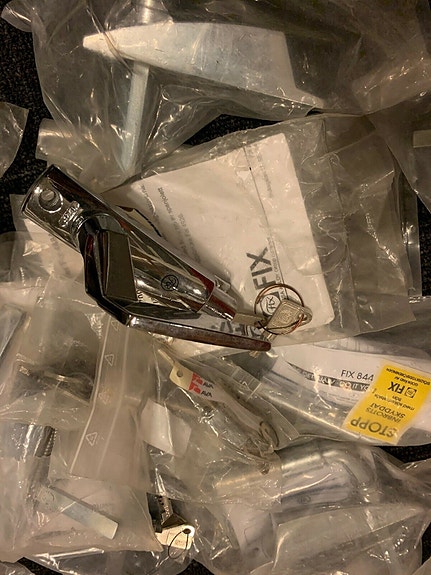 Product image 3 of 6