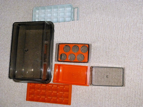 Product image 1 of 2