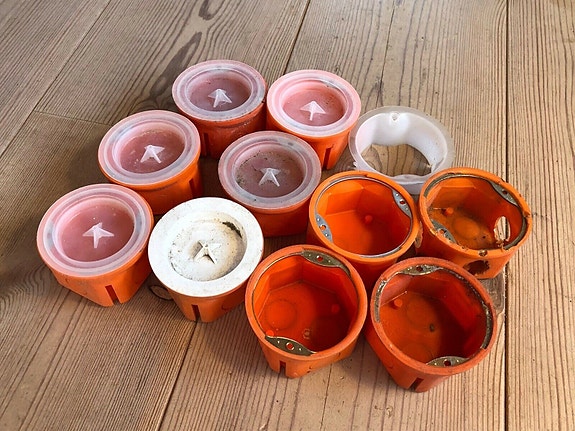 Product image 1 of 3