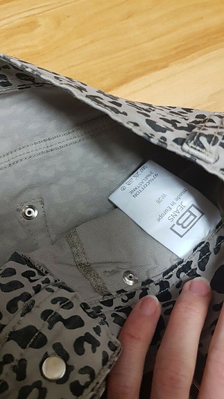 Product image 8 of 8
