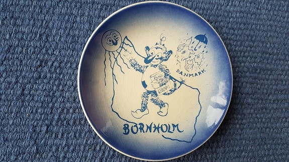 Product image 1 of 2