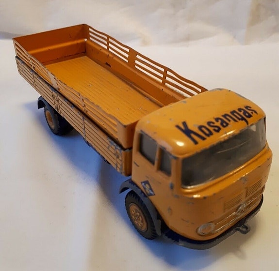 Product image 1 of 3