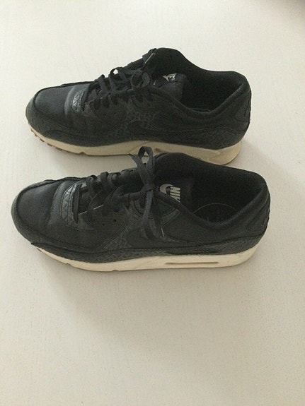 Product image 1 of 8