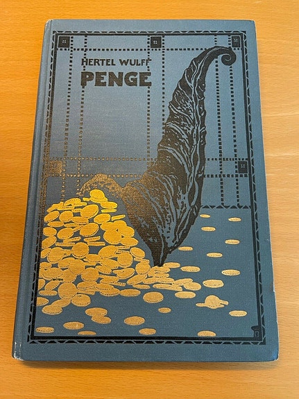 Product image 1 of 8