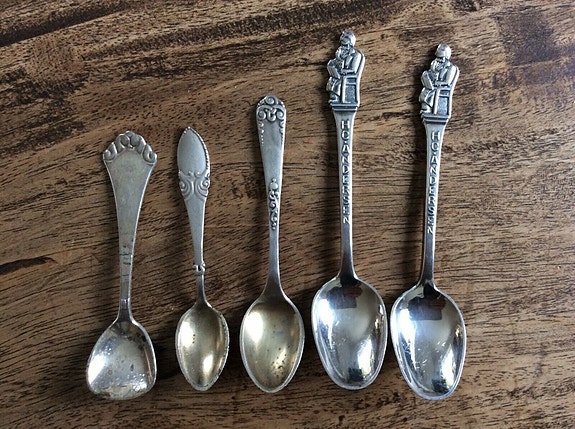 Product image 1 of 8